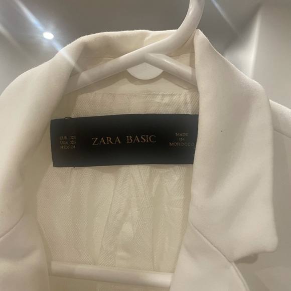 ZARA White Blazer - Picture 4 of 6